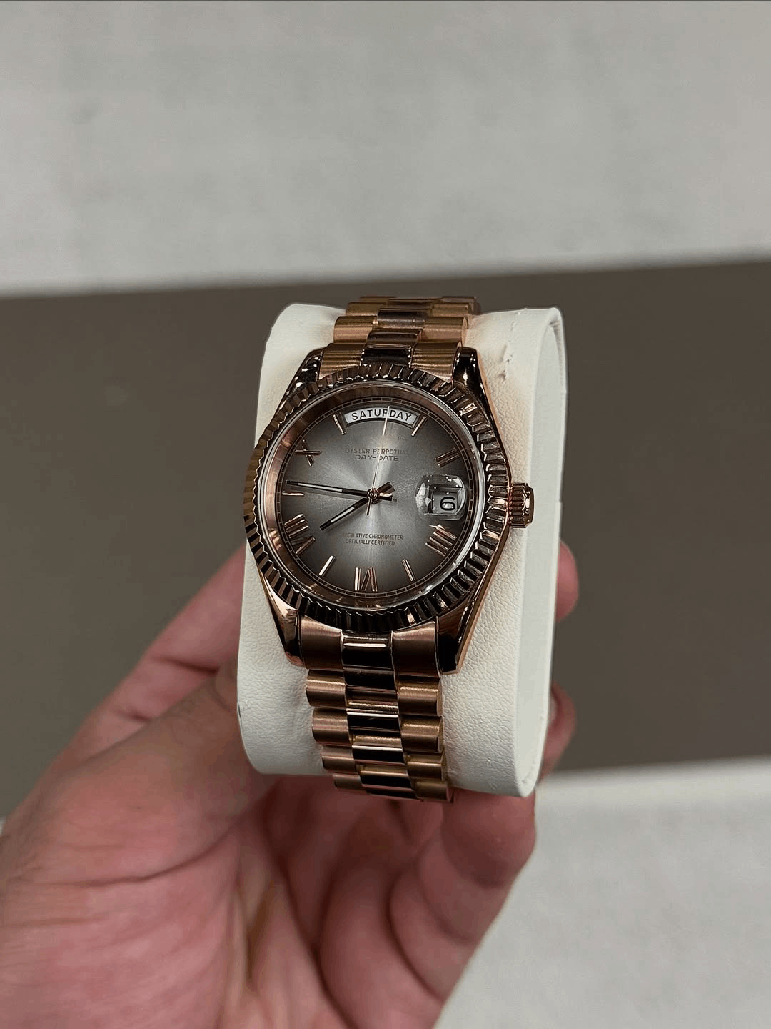 Day & Date Image