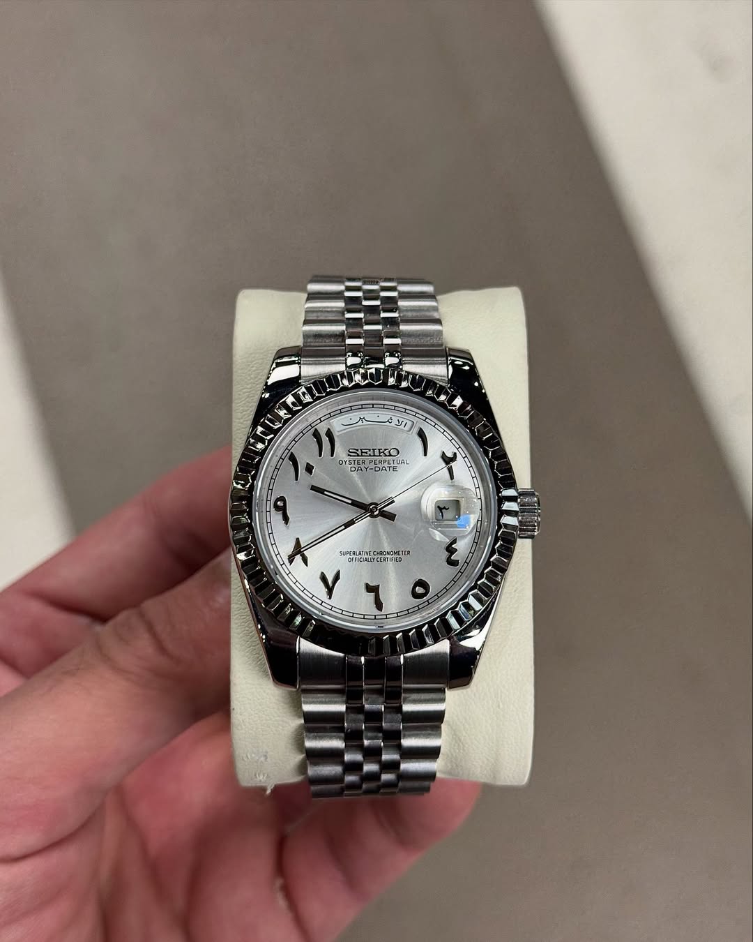 Day & Date Platinum Arabic Dial