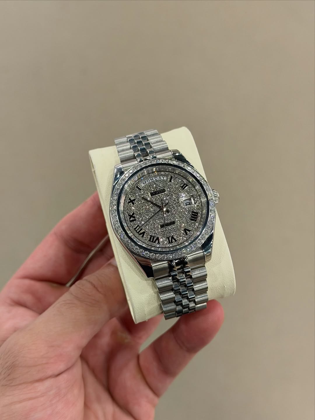 Frosted Seiko mod watch close-up with case and dial details