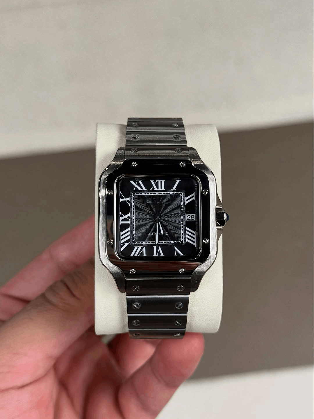 Square Black Shade Roman Dial