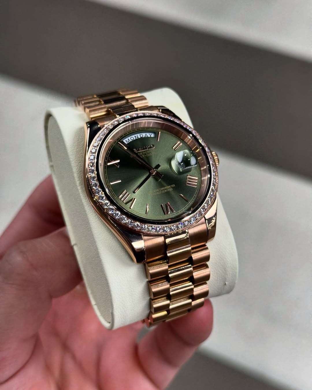 Royal Roman Seiko mod watch close-up with case and dial details