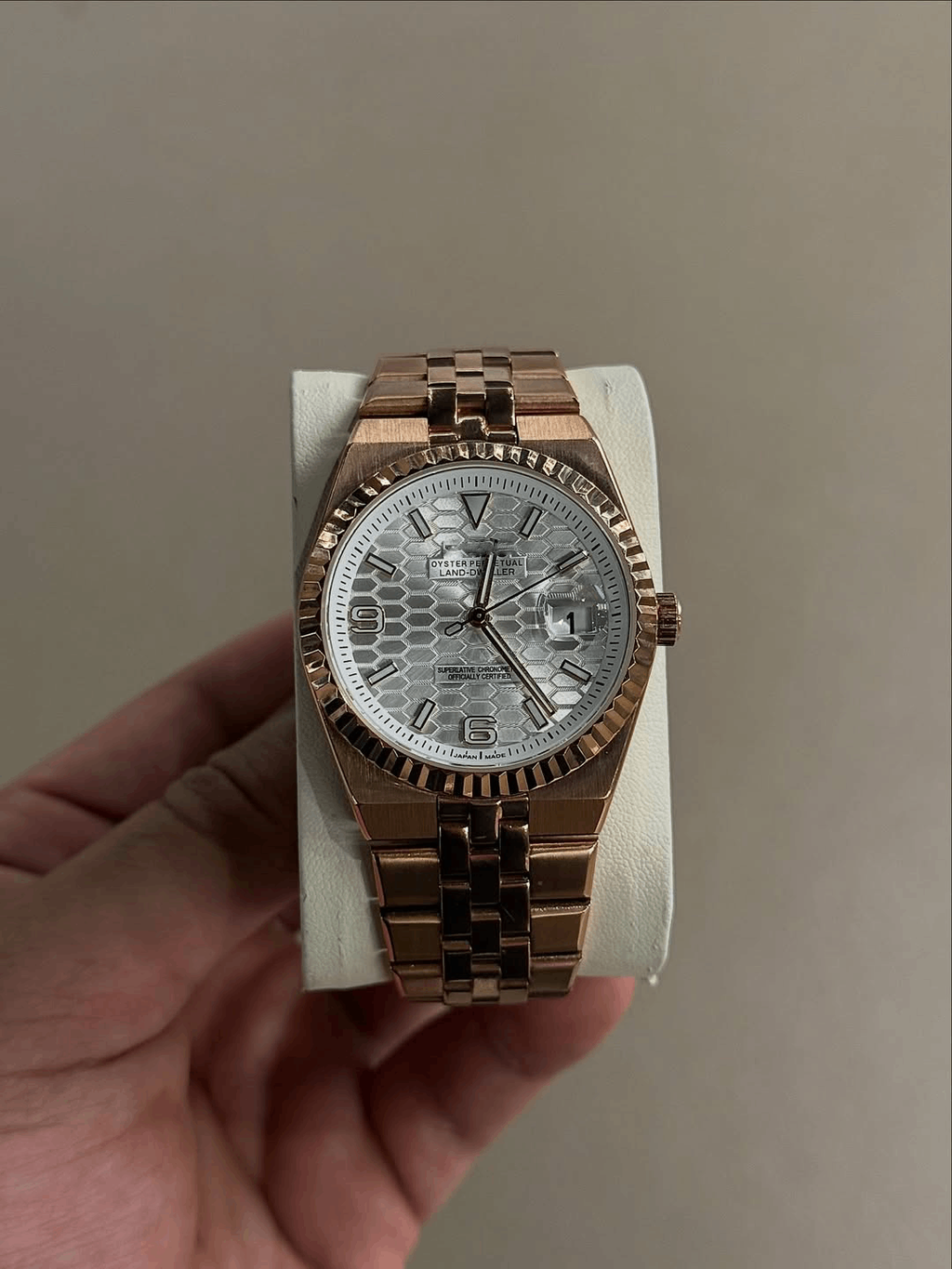 Adventure Rose Gold White Scale