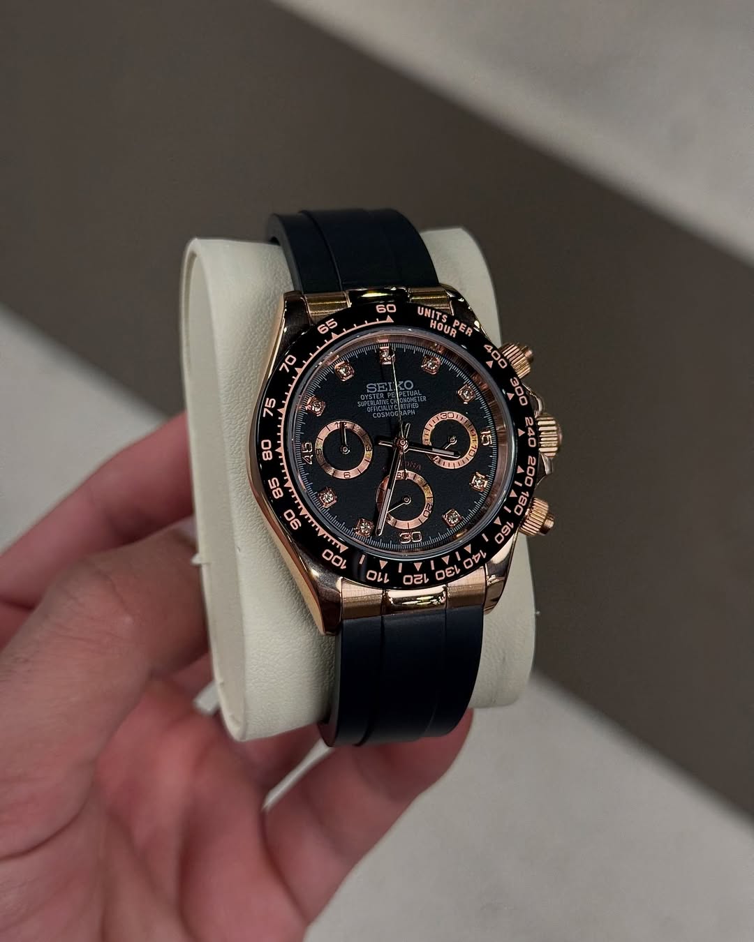 Caramel Diamond Flex Chronograph Seiko mod watch close-up with case and dial details